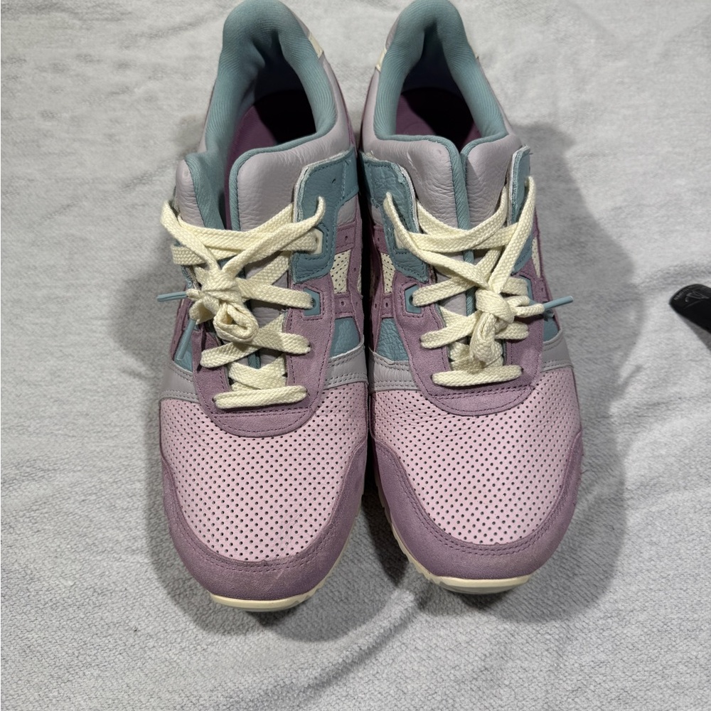 Asics Gel lyte iii Sneakers in Pink and Blue